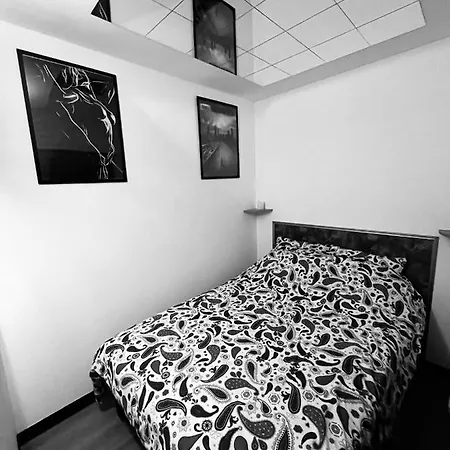 208 30m2 *